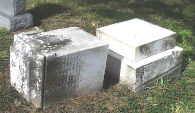 Thomas Beynon Headstone