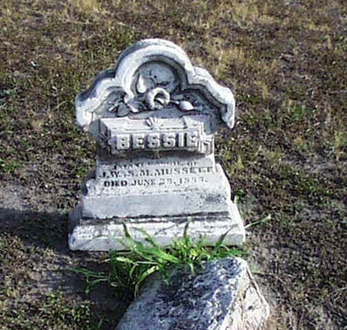Bessie Mussett Headstone