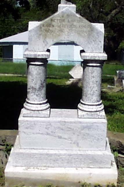 Hettie Louise Wrather Headstone